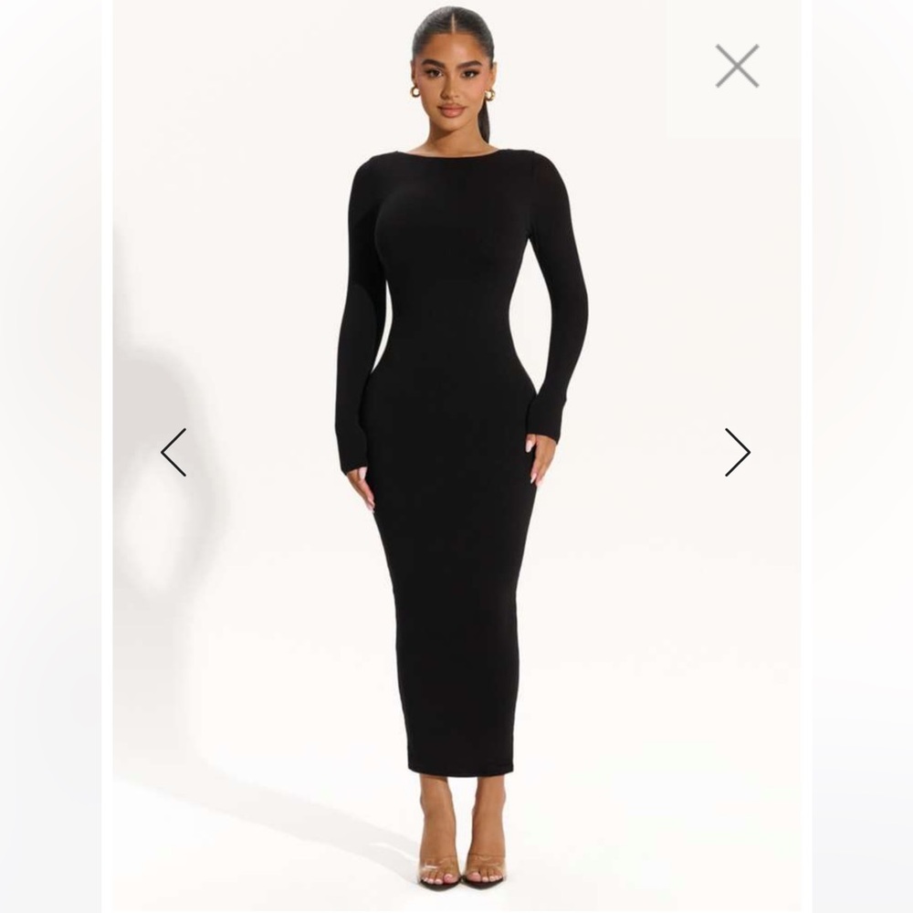 Naked Wardrobe NW timeless dress